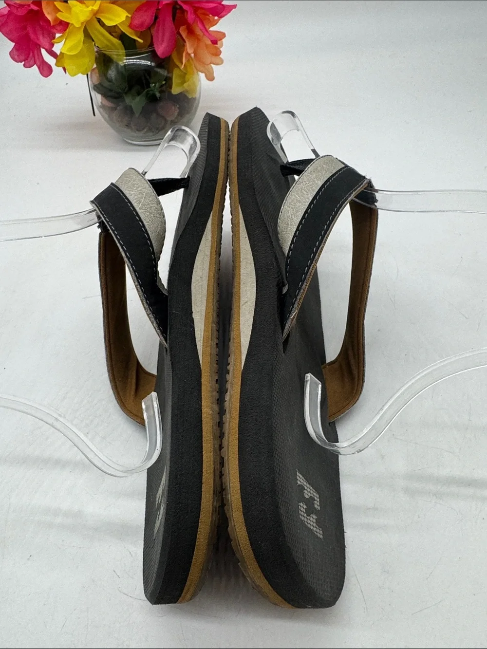 Billabong Black and Brown Men’s Flip Flops with Tan Accent